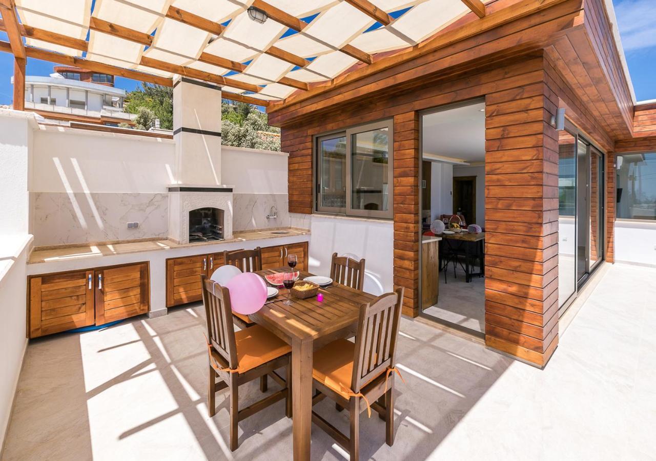 Villa 1 Sleeps 2 Honeymoon Isolated Infinity-Villa Orkide Uzumlu  Exterior foto