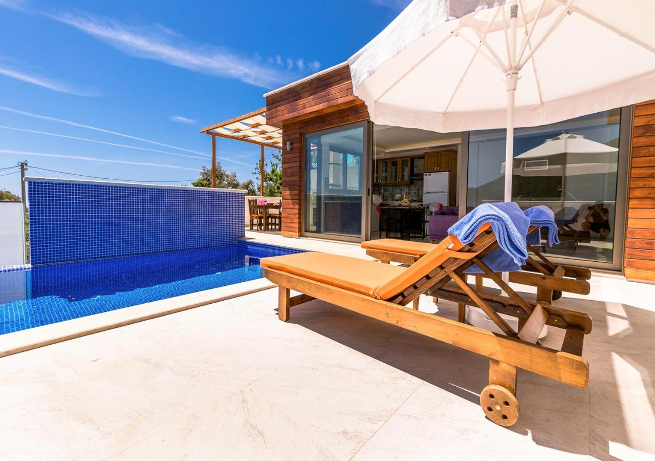 Villa 1 Sleeps 2 Honeymoon Isolated Infinity-Villa Orkide Uzumlu  Exterior foto